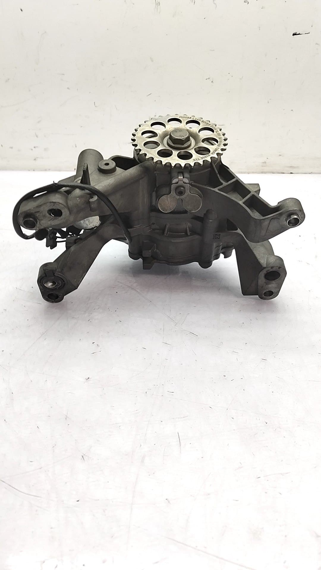 Bomba aceite JAGUAR XF 4