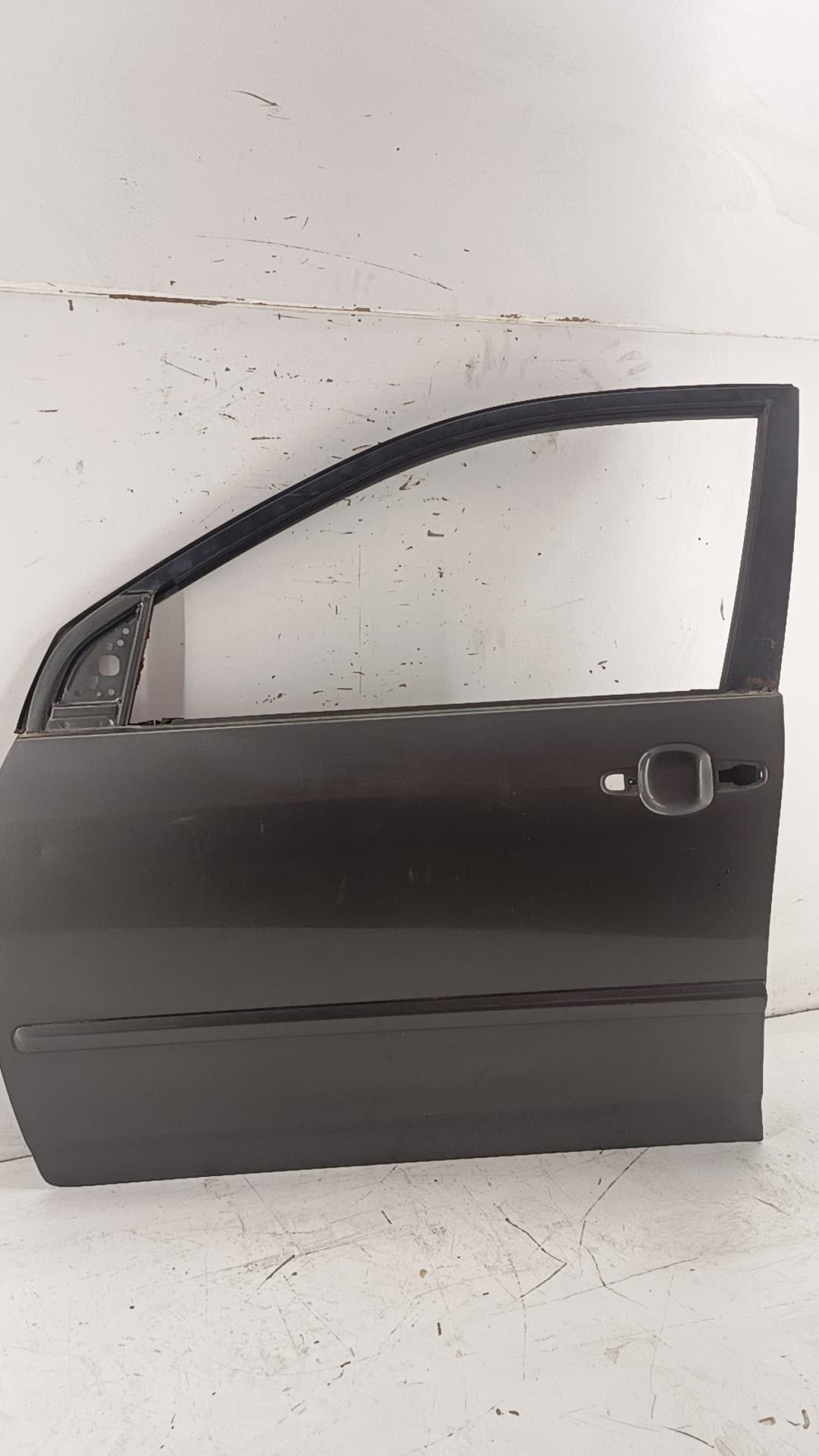 Puerta delantera izquierda TOYOTA COROLLA SEDAN (_E12_)
