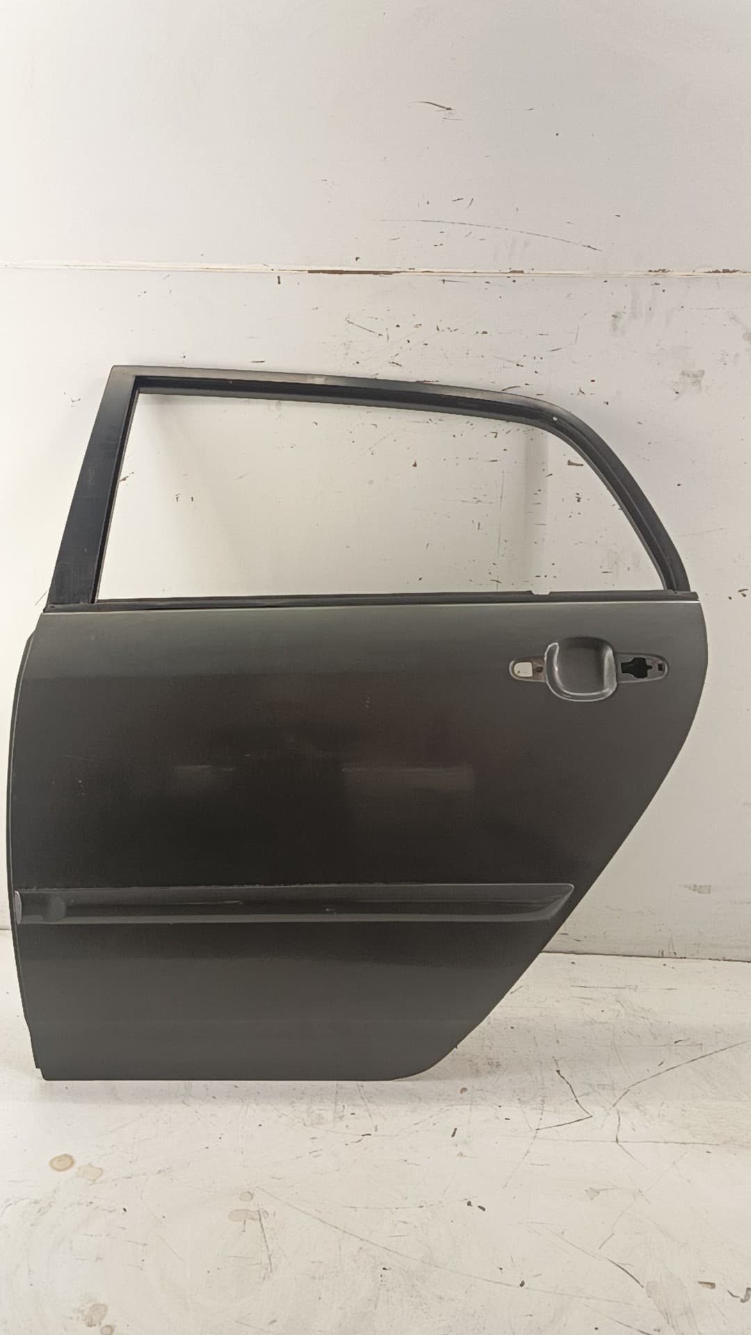 Puerta trasera izquierda TOYOTA COROLLA SEDAN (_E12_)