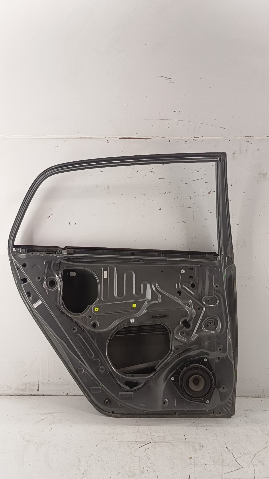 Puerta trasera izquierda TOYOTA COROLLA SEDAN (_E12_) 2
