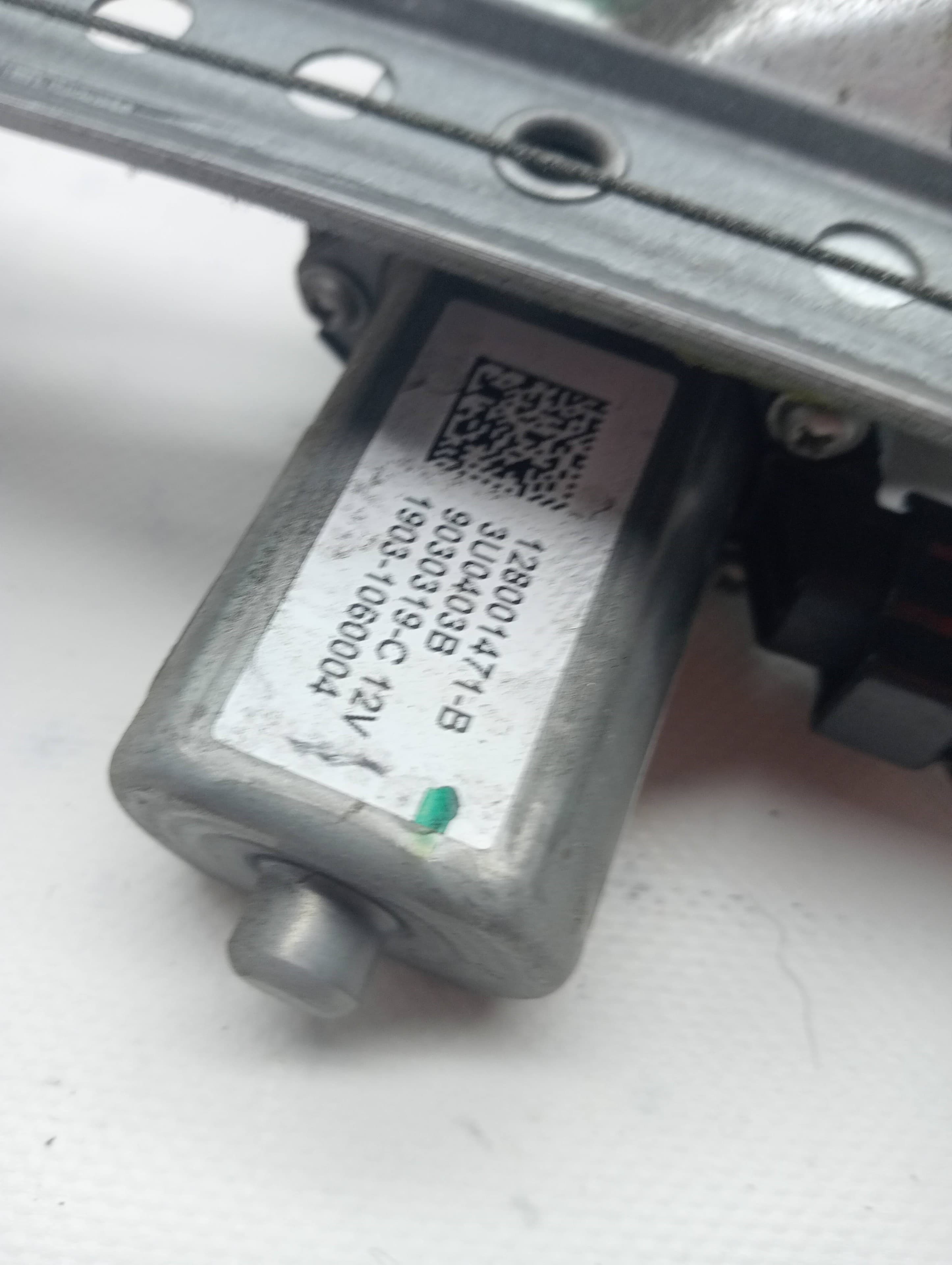 Elevalunas trasero derecho DACIA LODGY 3