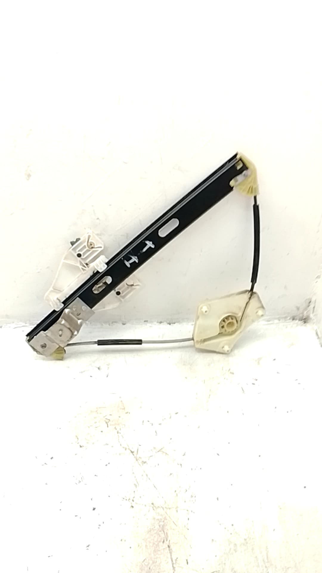 Elevalunas trasero izquierdo SEAT LEON (5F1)