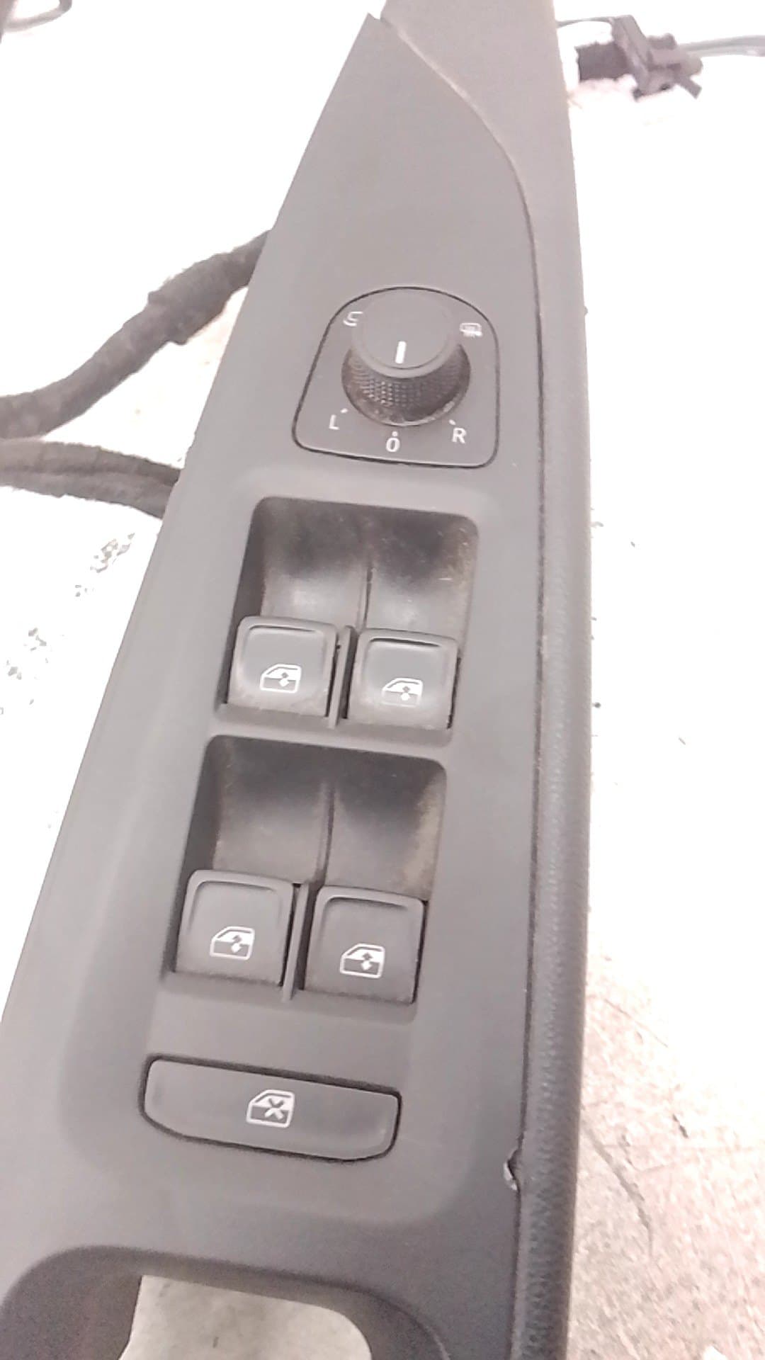Mando elevalunas delantero izquierdo SEAT LEON (5F1) 5