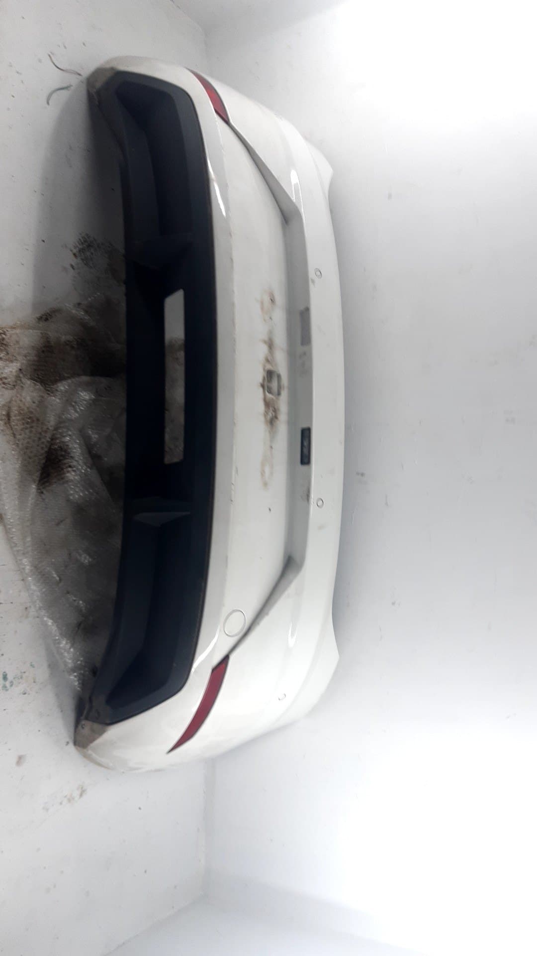 Paragolpes trasero SEAT LEON (5F1)