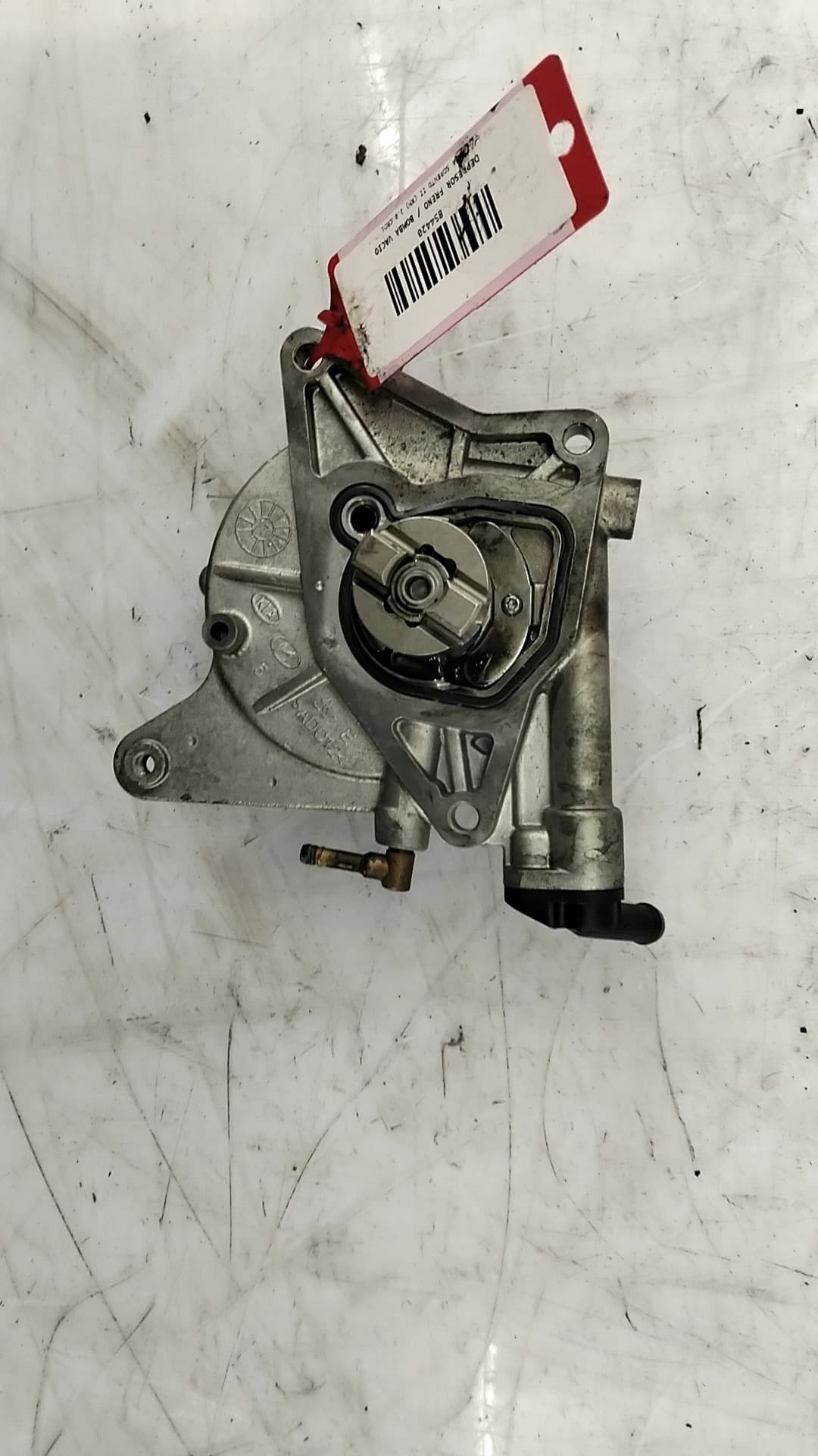 Depresor freno / bomba vacio KIA SORENTO II (XM)