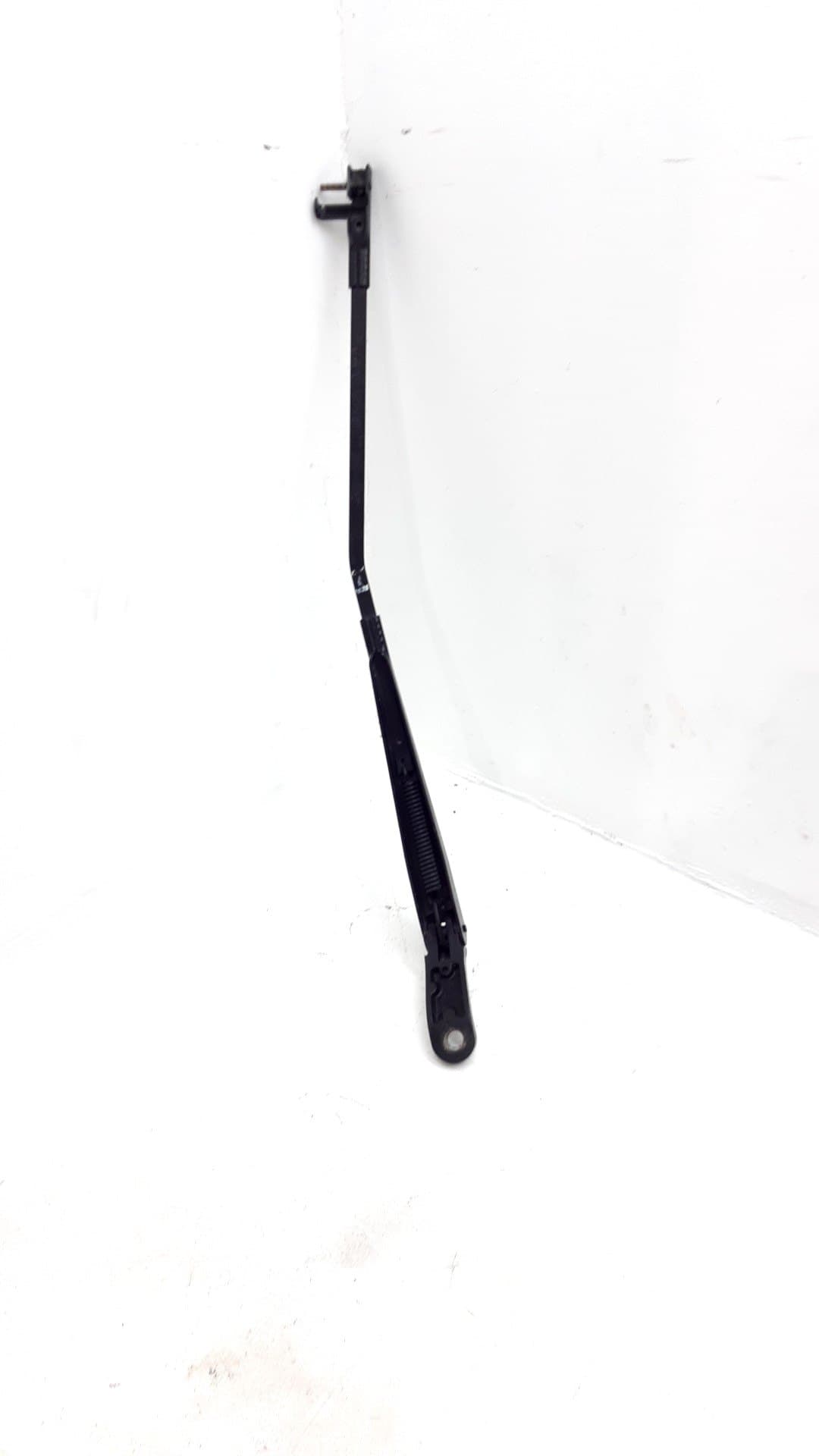 Brazo limpia delantero izquierdo CITROEN C4 PICASSO 3