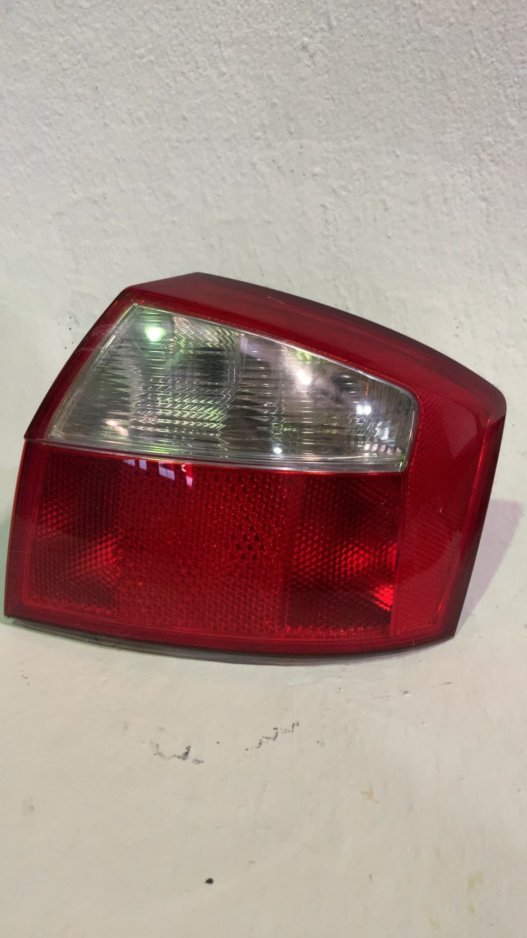 Piloto trasero derecho AUDI A4 BERLINA (8E)