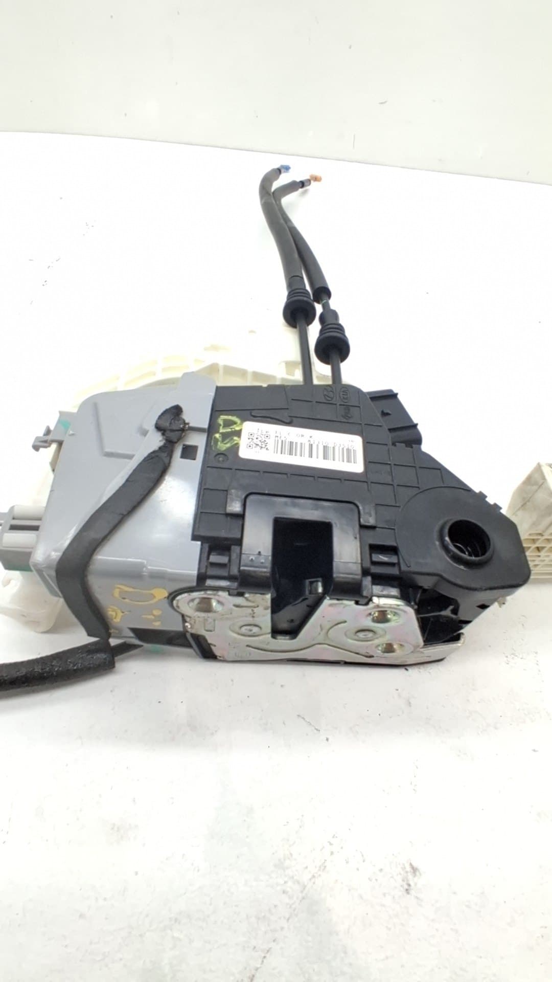Cerradura puerta delantera izquierda HYUNDAI TUCSON 2