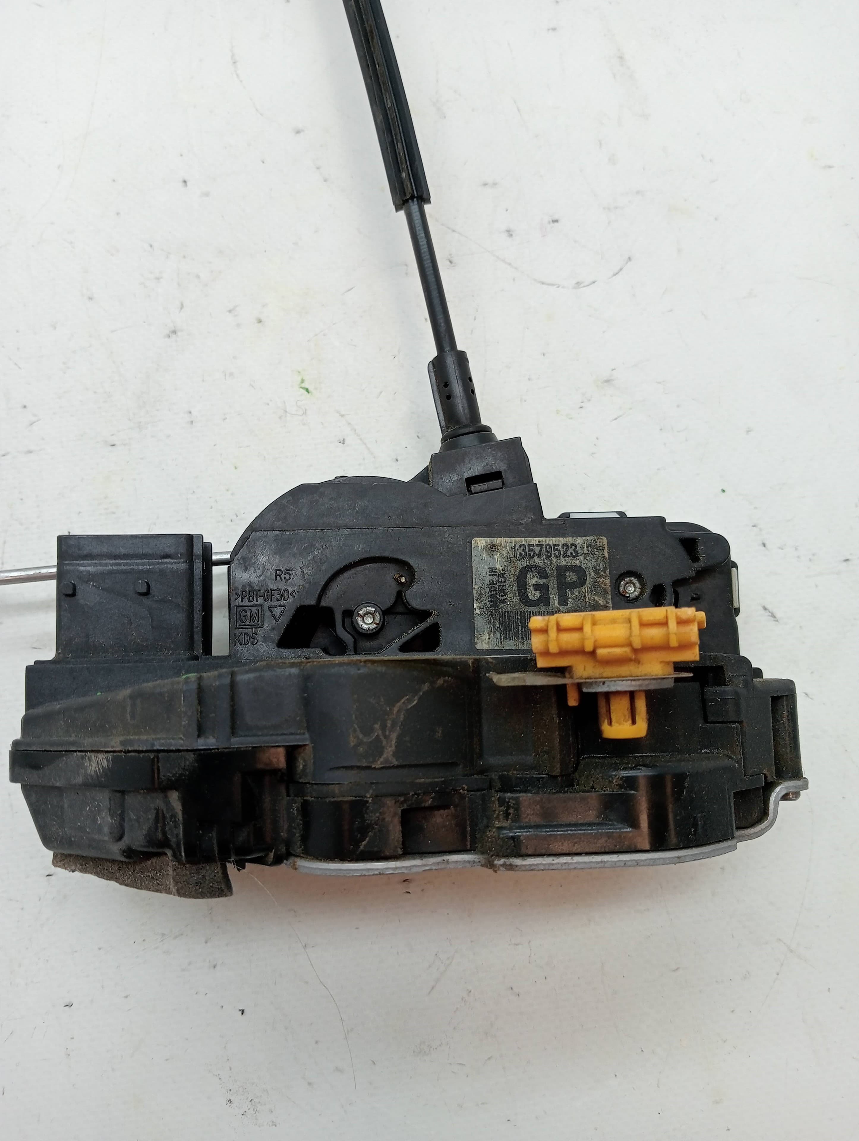 Cerradura puerta delantera derecha OPEL INSIGNIA BERLINA