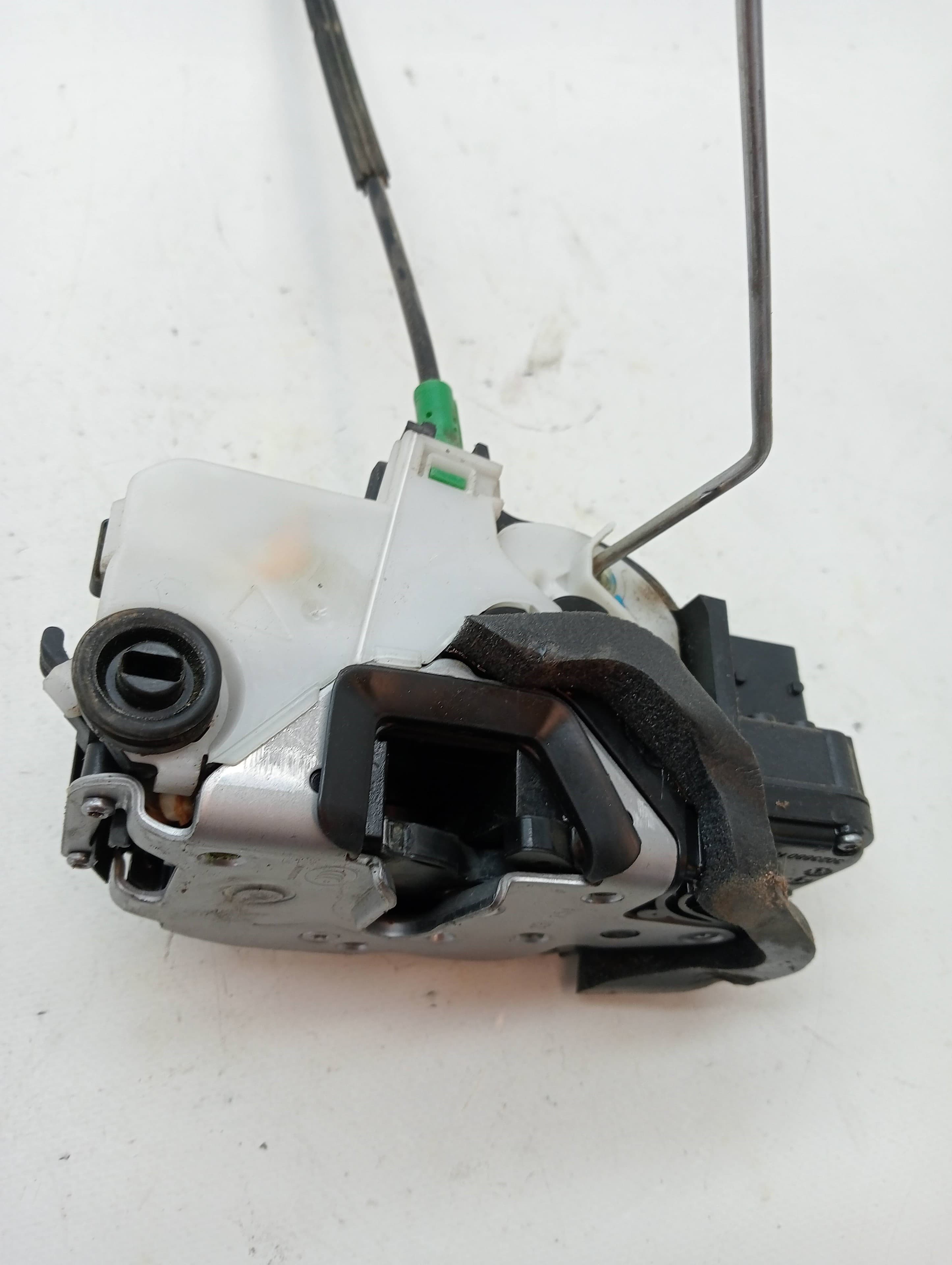 Cerradura puerta trasera derecha OPEL INSIGNIA BERLINA 3