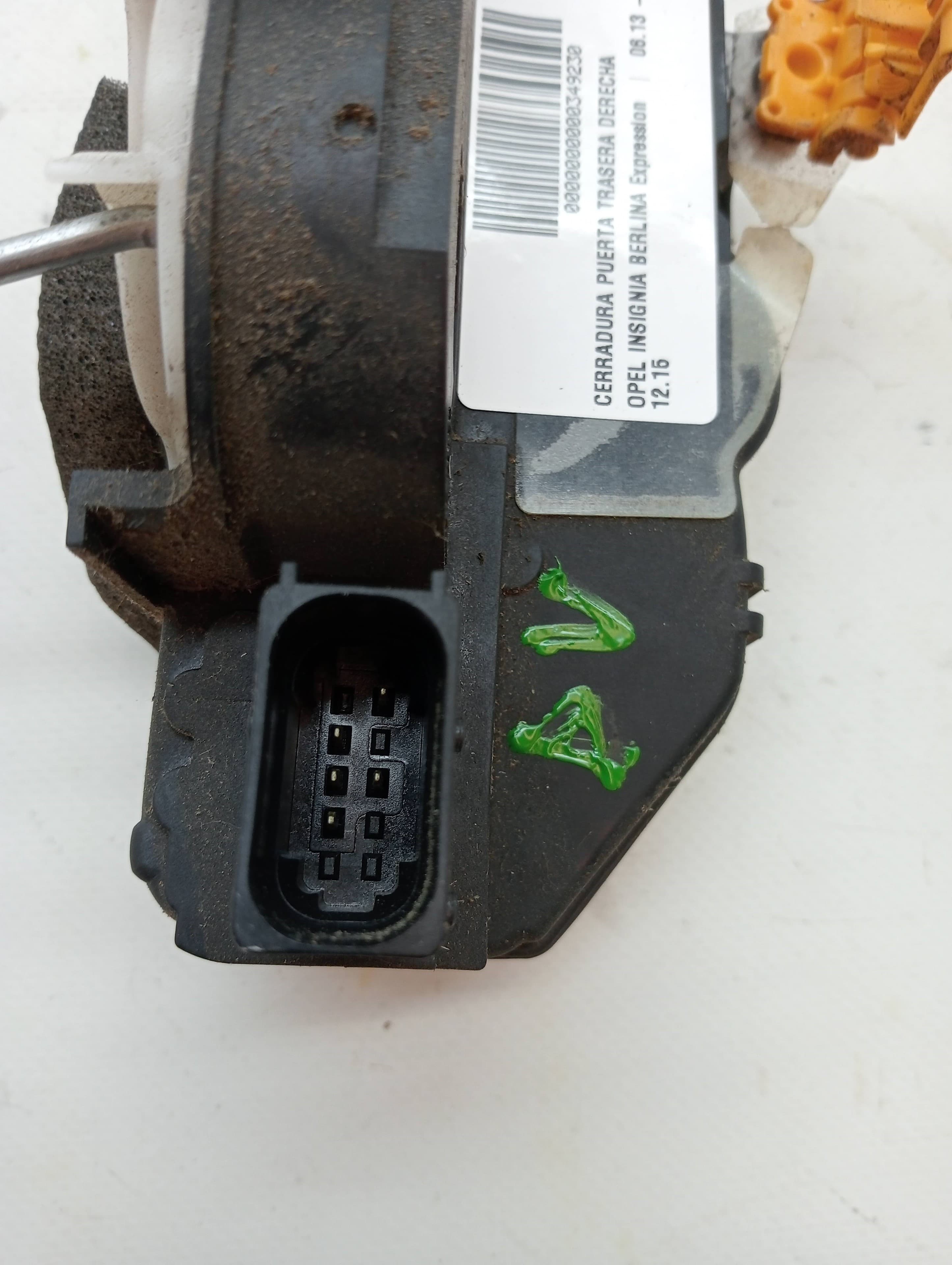 Cerradura puerta trasera derecha OPEL INSIGNIA BERLINA 2