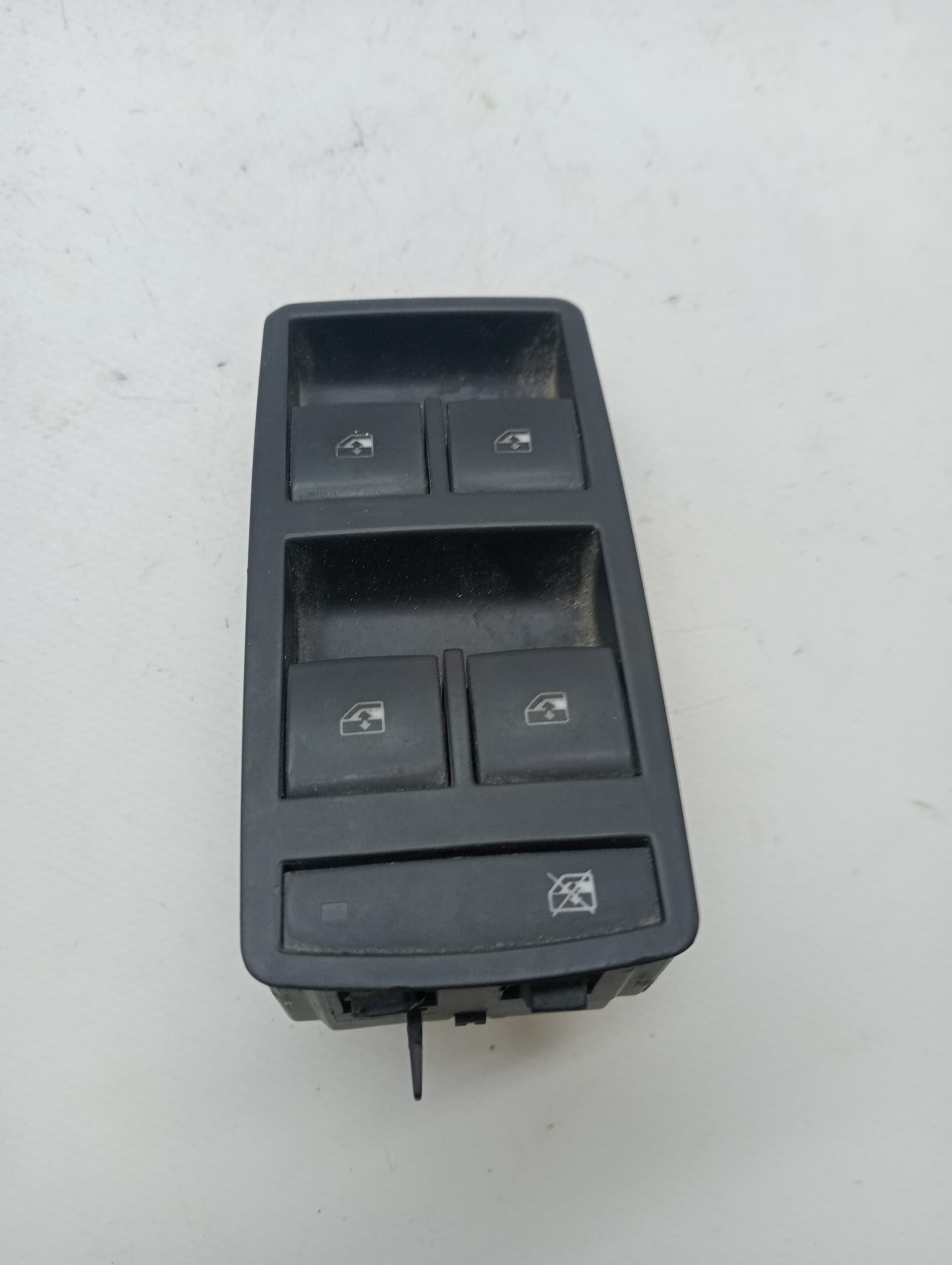 Mando elevalunas delantero izquierdo OPEL INSIGNIA BERLINA