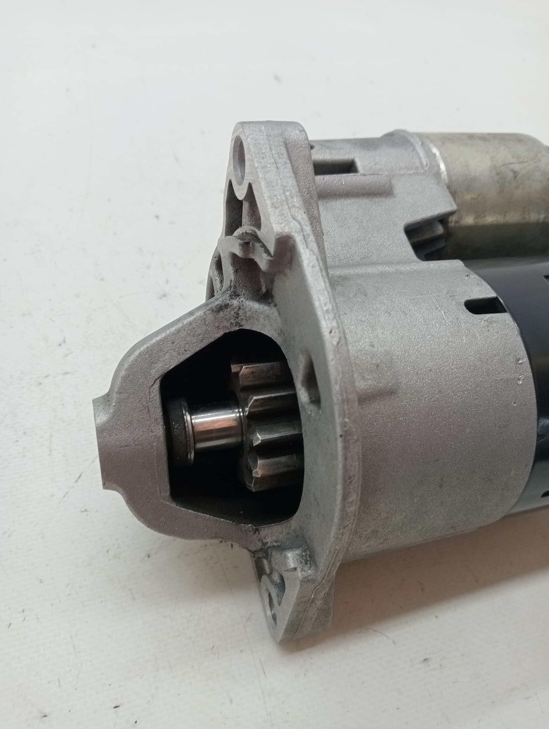 Motor arranque OPEL INSIGNIA BERLINA 3
