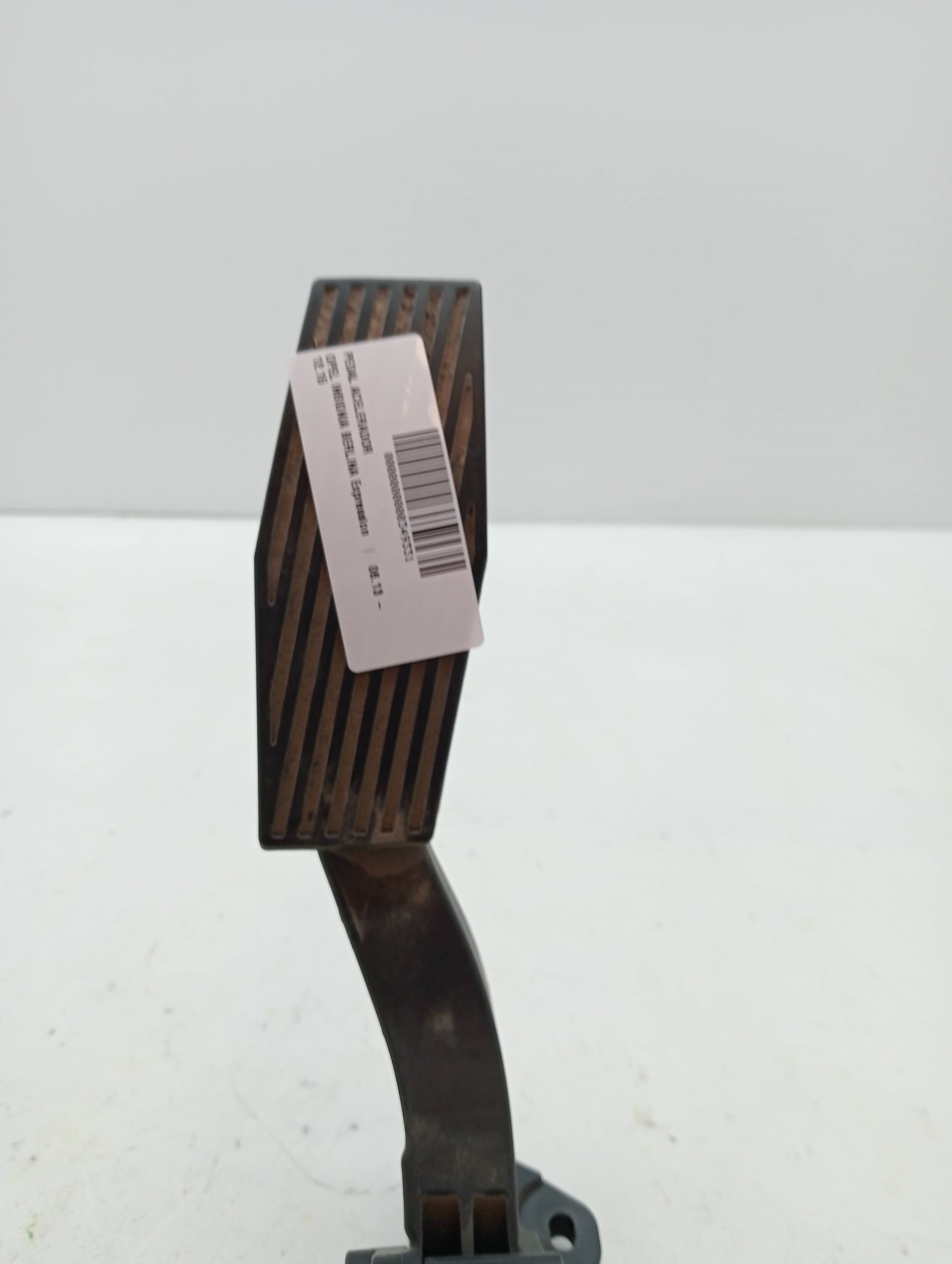 Pedal acelerador OPEL INSIGNIA BERLINA 2