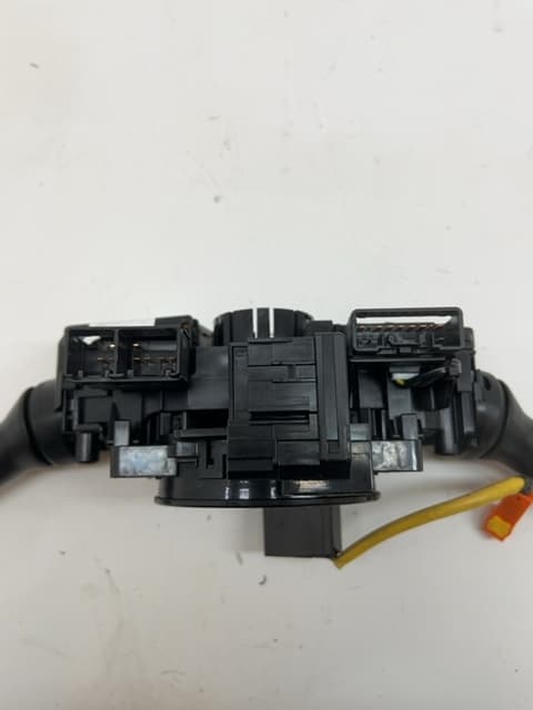 Mando multifuncion TOYOTA YARIS (_P9_) 2