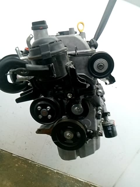 Motor completo TOYOTA YARIS (_P9_) 4