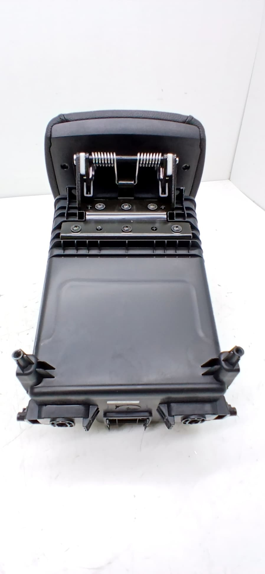 Apoyabrazos central KIA CEED SPORTSWAGON 4
