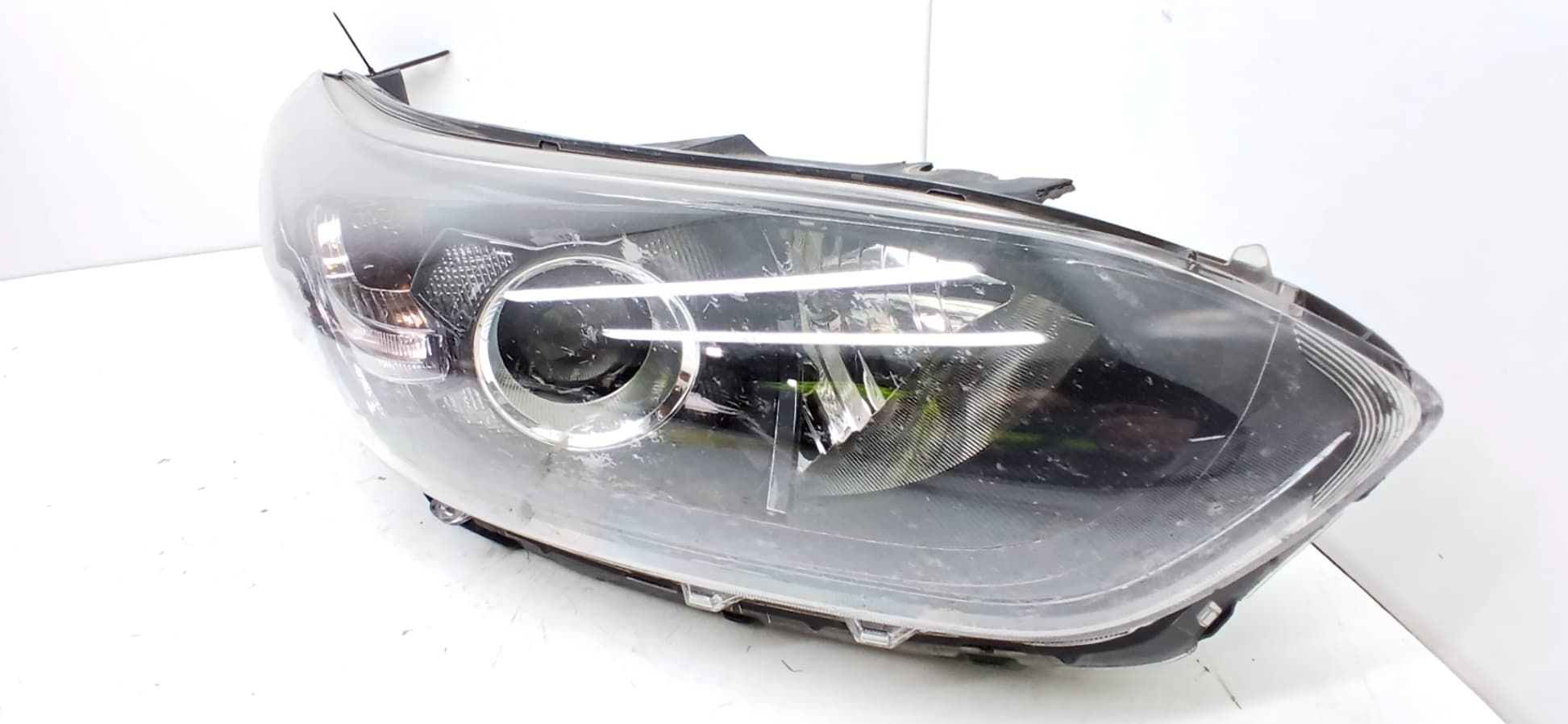 Faro derecho KIA CEED SPORTSWAGON