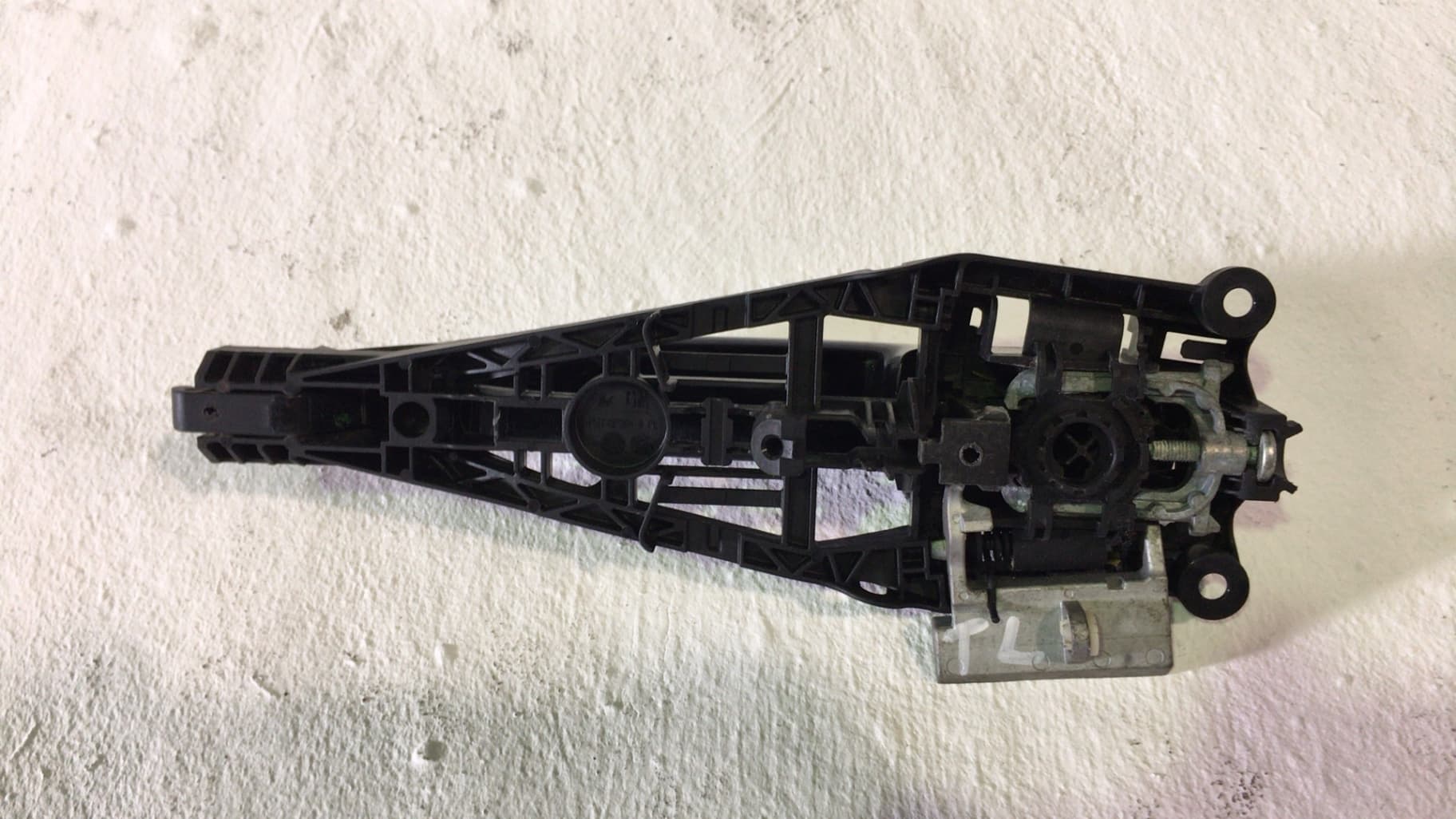 Maneta exterior lateral izquierda OPEL INSIGNIA A SEDAN (G09) 2