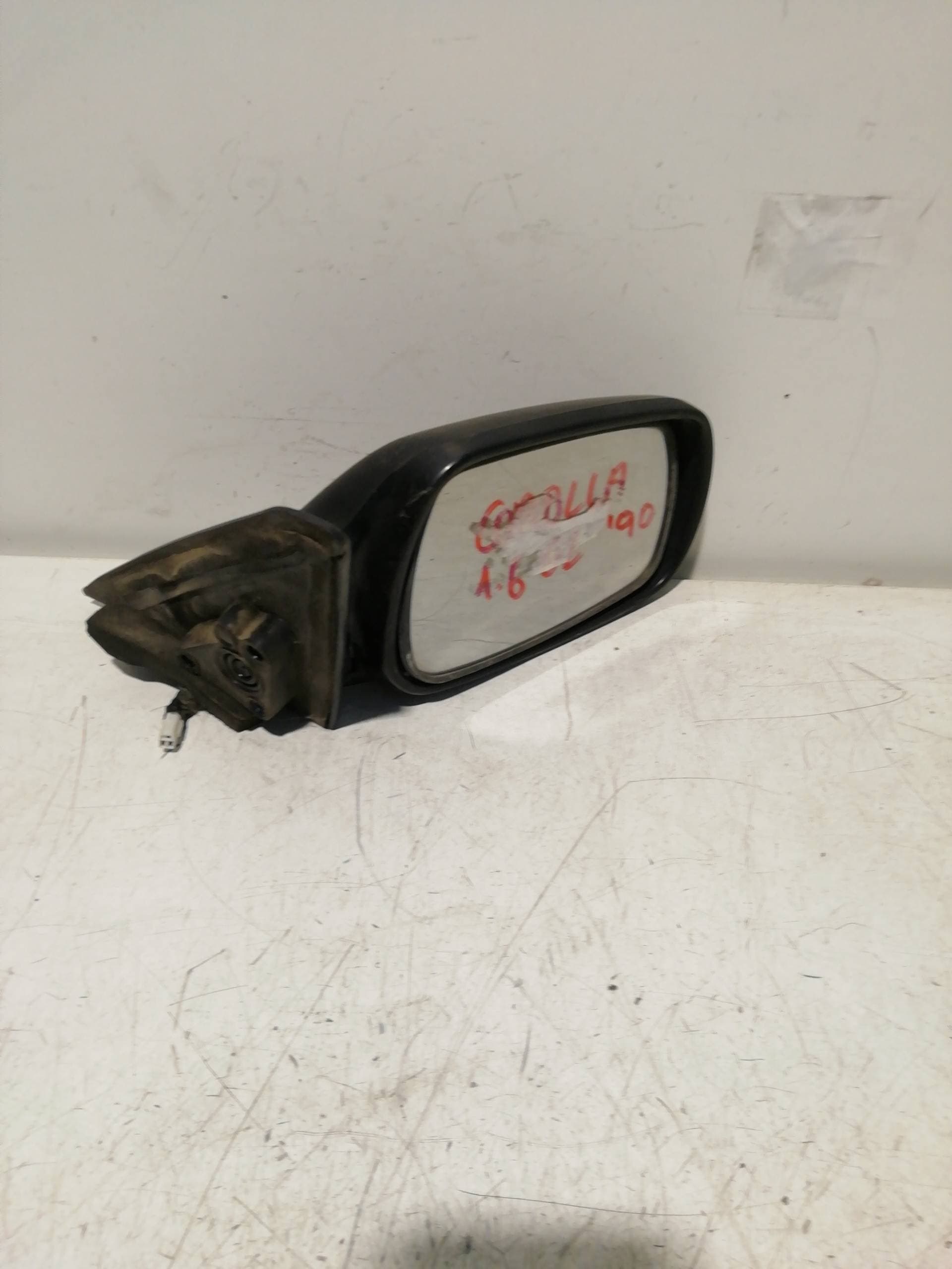 Retrovisor derecho TOYOTA COROLLA (E11)