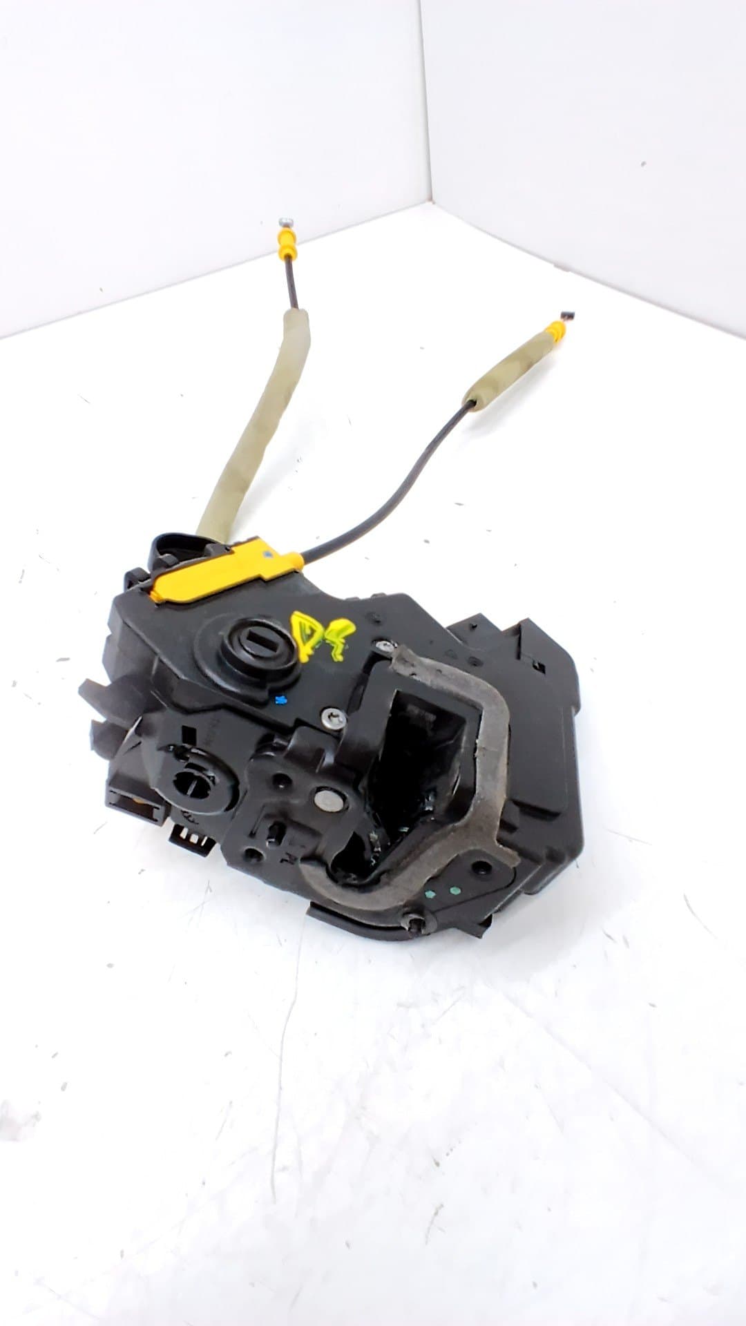 Cerradura puerta trasera derecha JEEP AVENGER