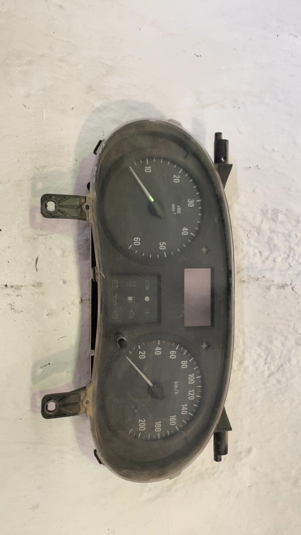 Cuadro instrumentos OPEL VIVARO