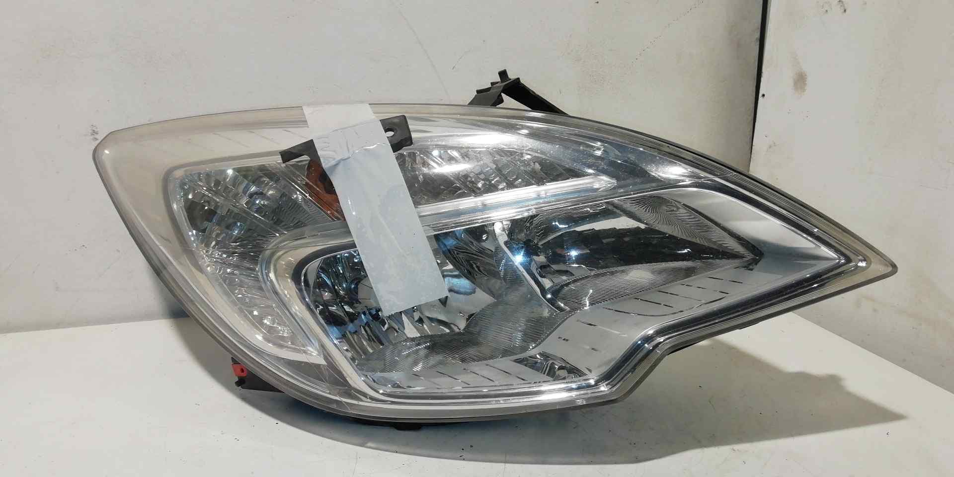 Faro derecho OPEL MERIVA