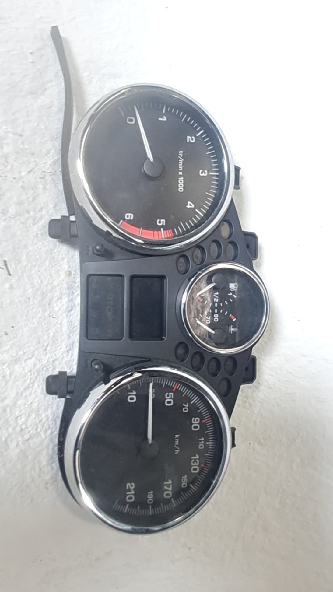 Cuadro instrumentos PEUGEOT 206+
