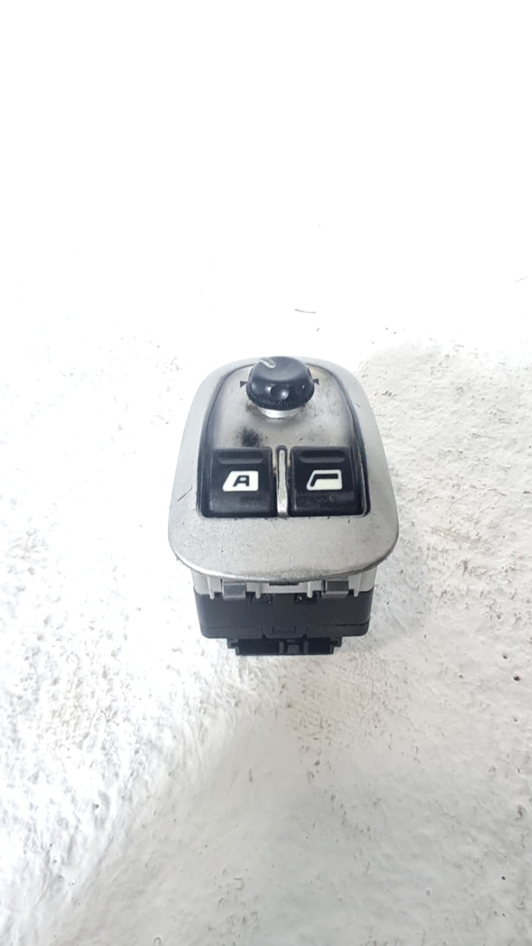 Mando elevalunas delantero izquierdo PEUGEOT 206+