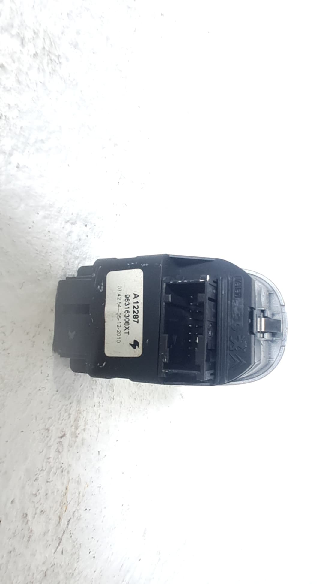 Mando elevalunas delantero izquierdo PEUGEOT 206+ 3
