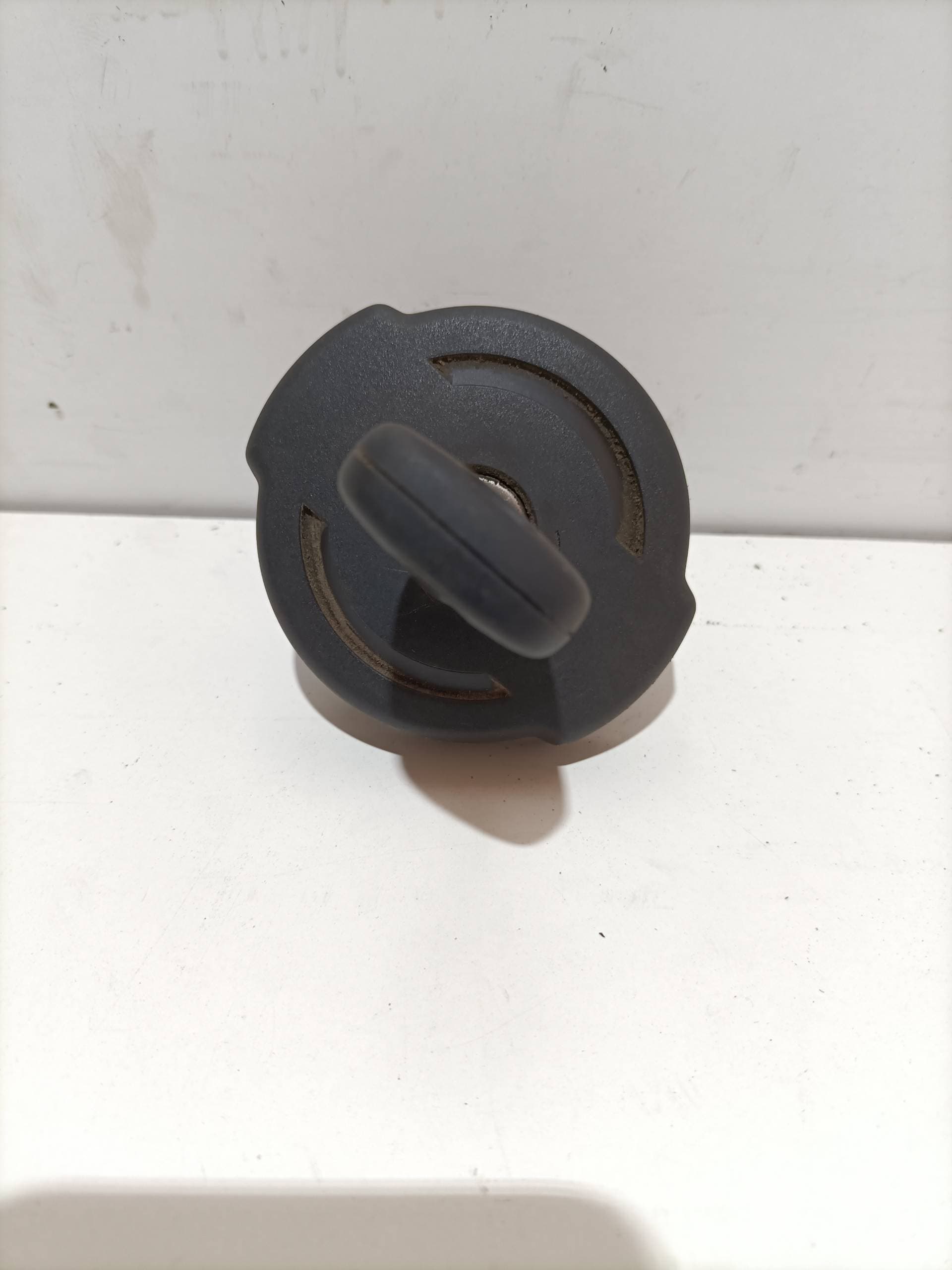 Tapon combustible PEUGEOT 308