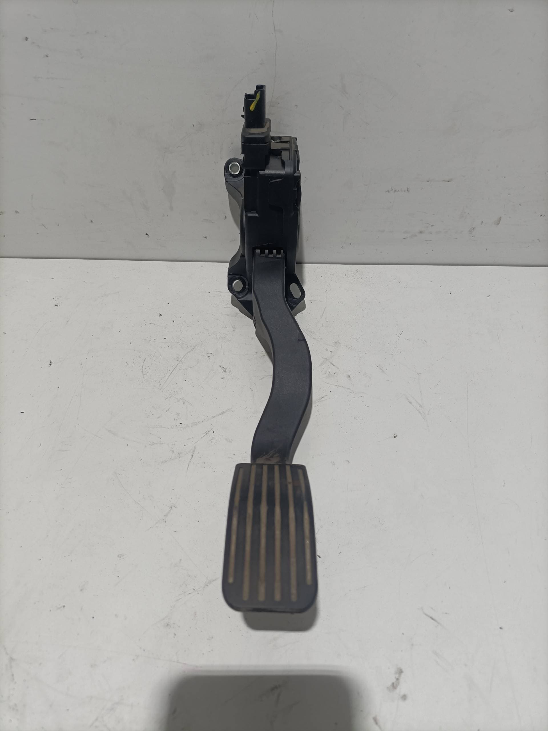Pedal acelerador PEUGEOT 308