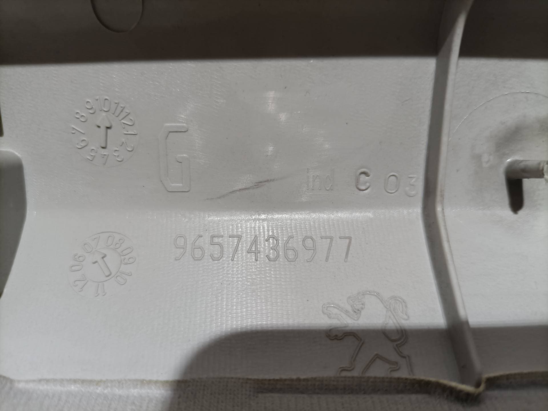 Plastico PEUGEOT 308 2