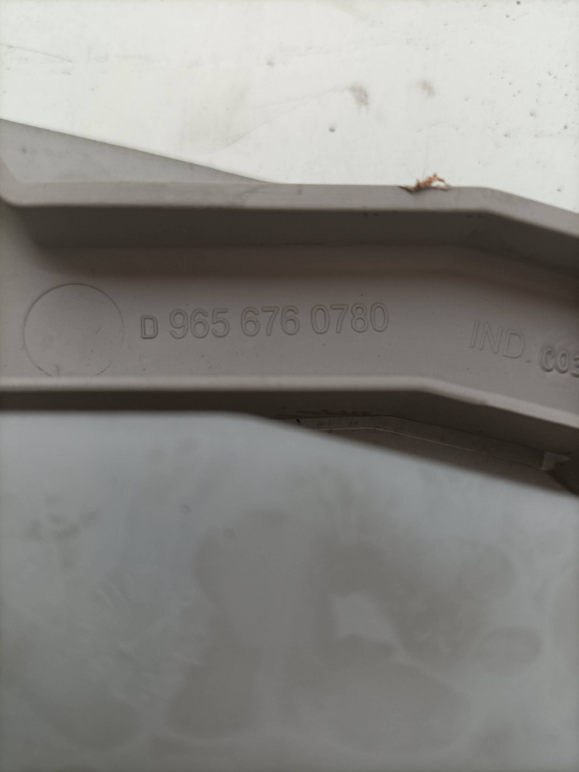 Plastico PEUGEOT 308 2