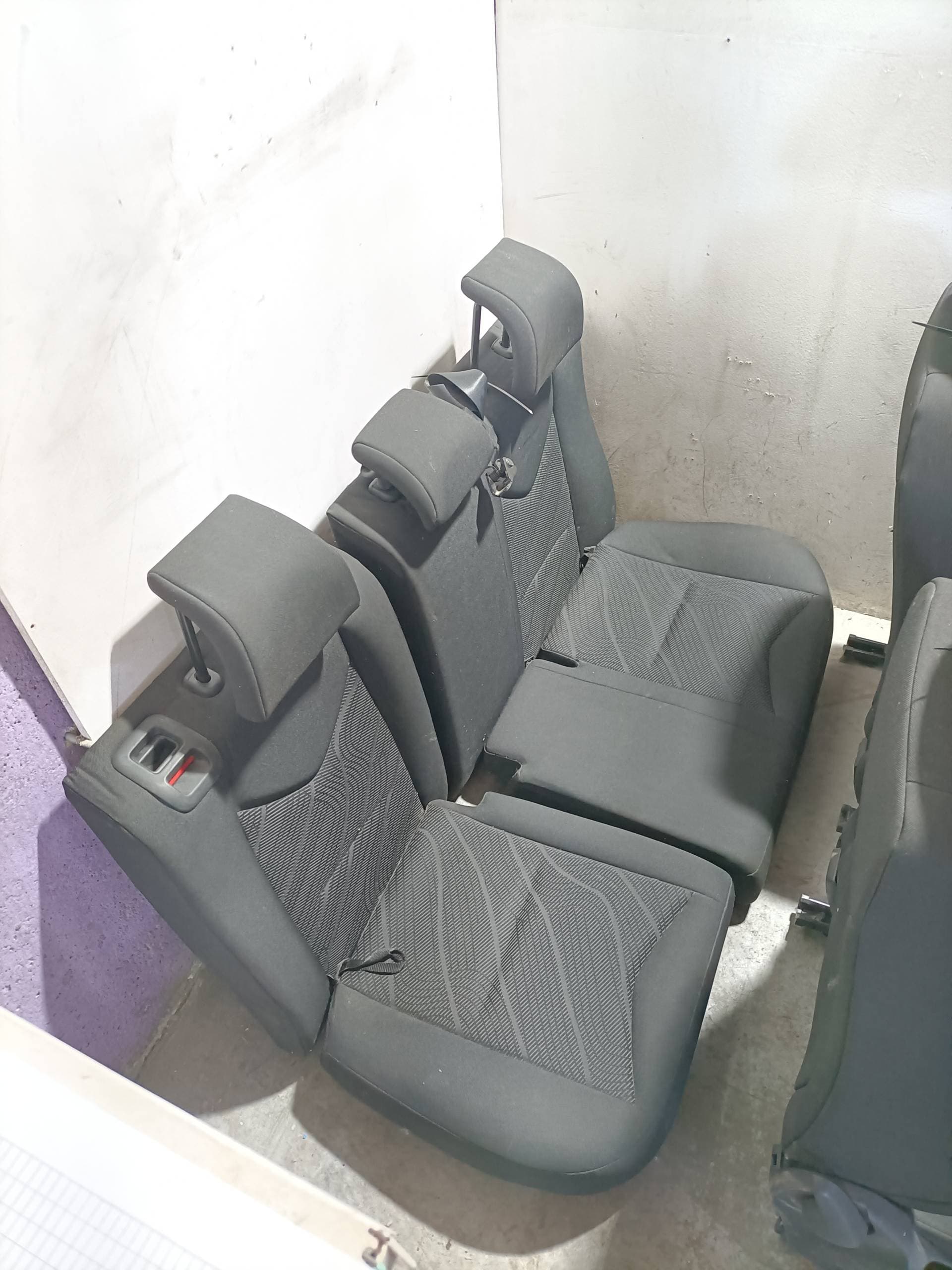 Juego asientos completo PEUGEOT 308 5