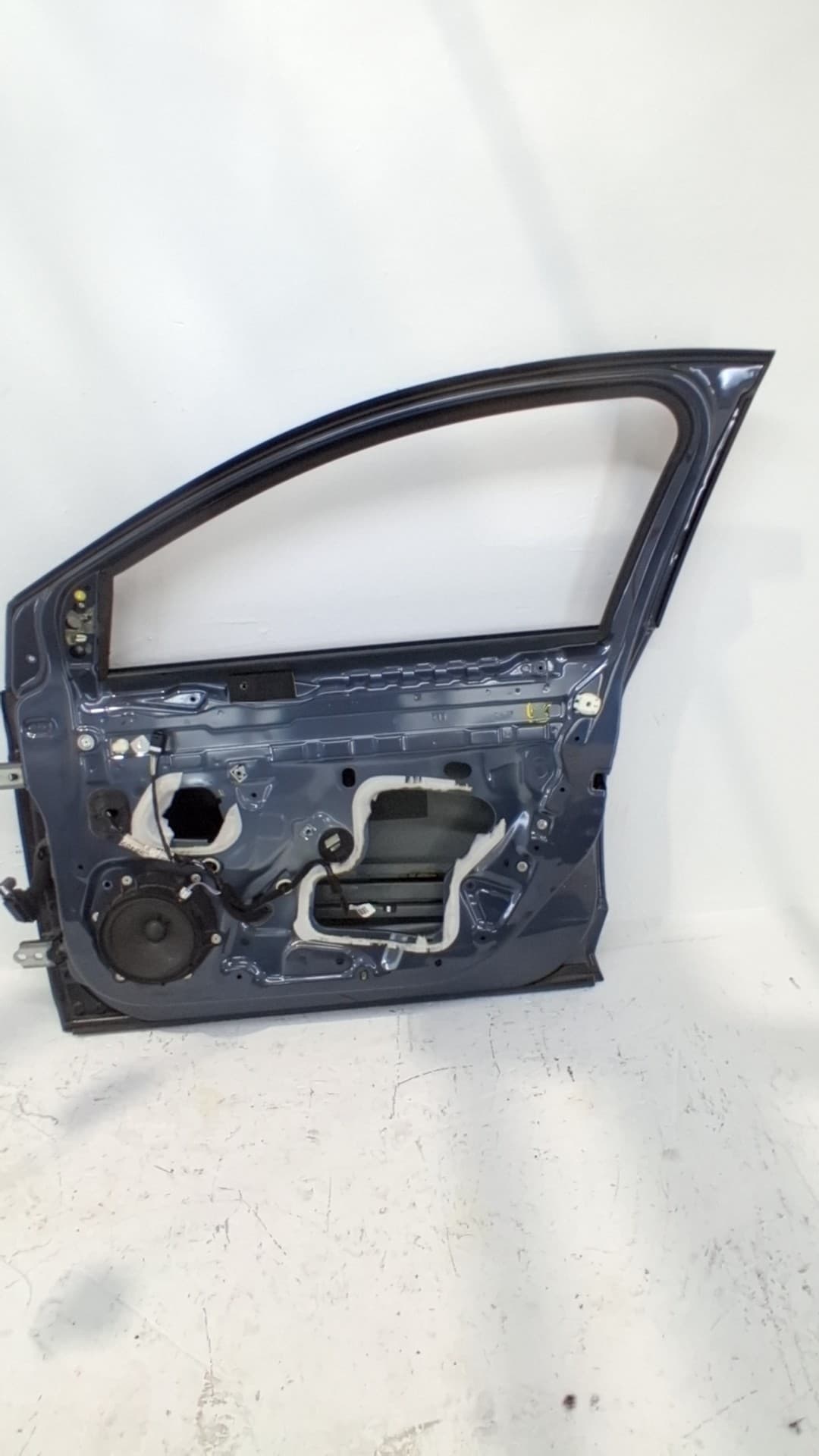 Puerta delantera derecha RENAULT MEGANE IV BERLINA 5P 2