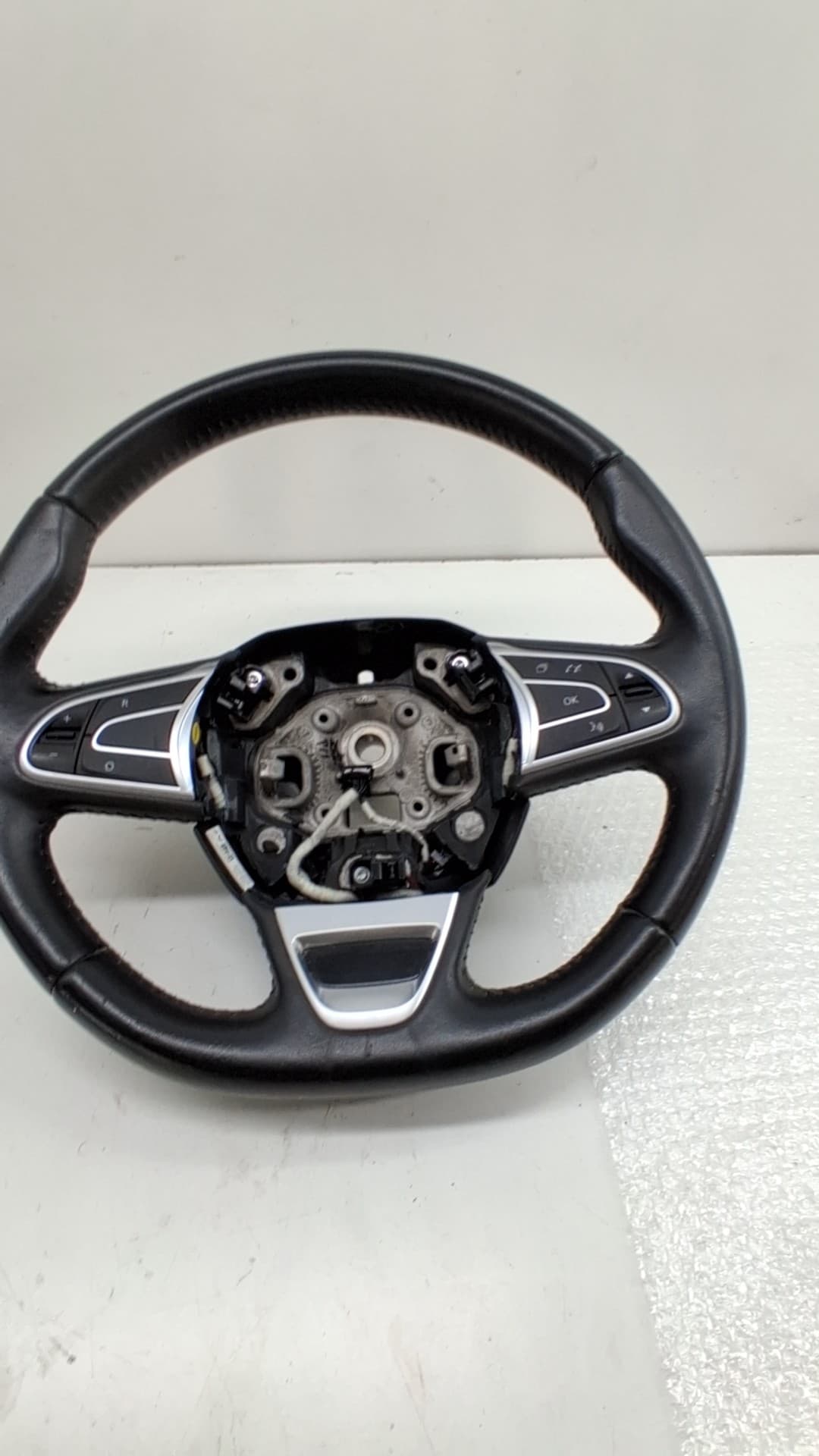 Volante RENAULT MEGANE IV BERLINA 5P