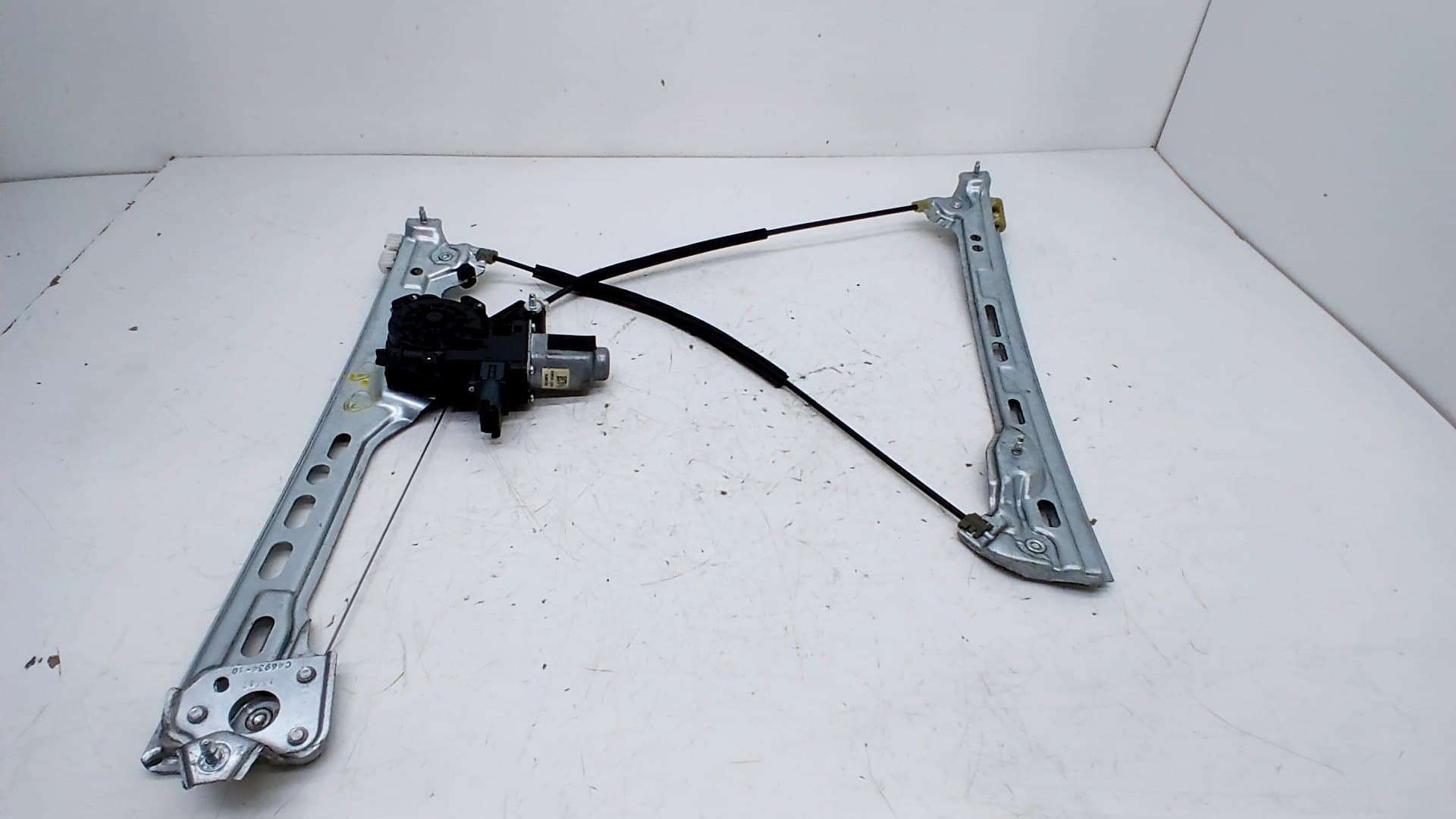 Elevalunas delantero derecho RENAULT MEGANE IV BERLINA 5P