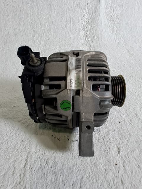 Alternador TOYOTA COROLLA (E12) 3