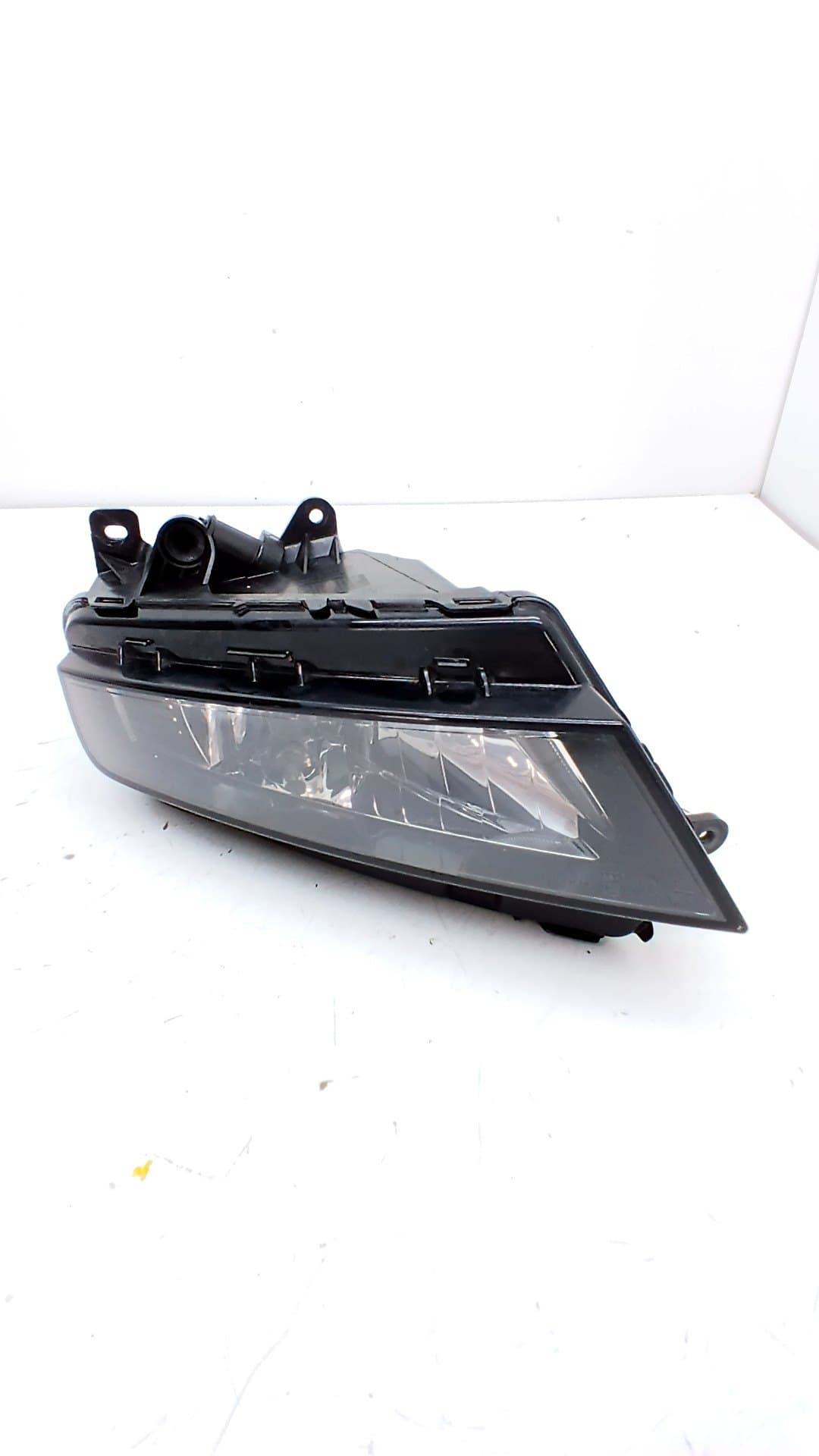 Faro antiniebla izquierdo SEAT LEON ST (5F8)