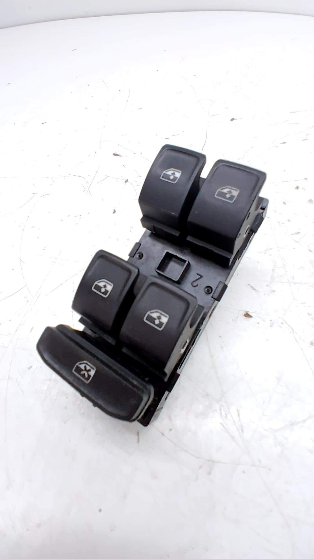 Mando elevalunas delantero izquierdo SEAT LEON ST (5F8)