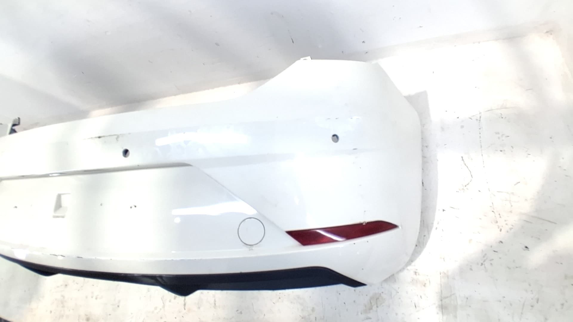 Paragolpes trasero SEAT LEON ST (5F8) 3