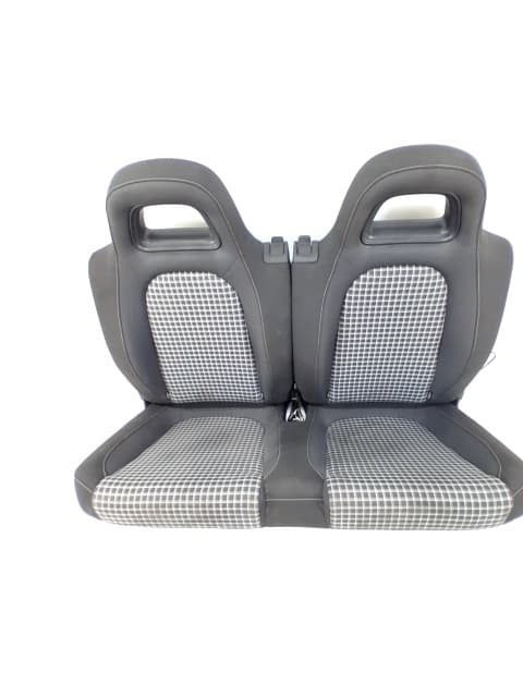 Asientos tercera fila VOLKSWAGEN SCIROCCO (137)