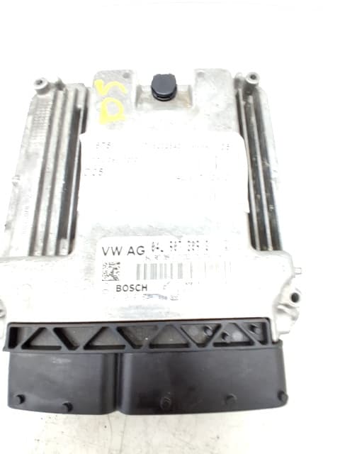 Centralita motor uce VOLKSWAGEN SCIROCCO (137)