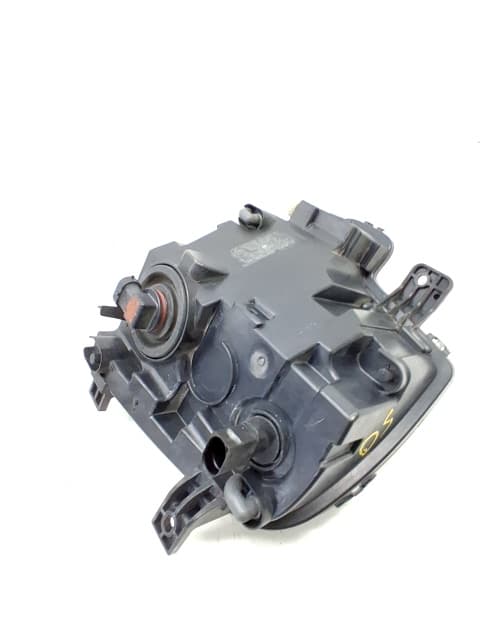 Faro derecho VOLKSWAGEN SCIROCCO (137) 2