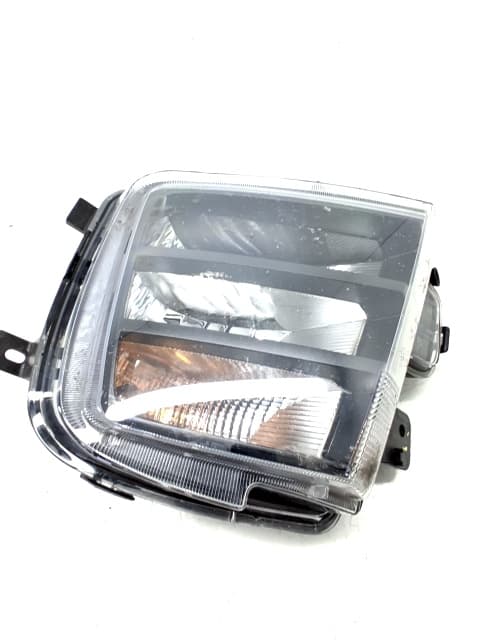Faro izquierdo VOLKSWAGEN SCIROCCO (137)