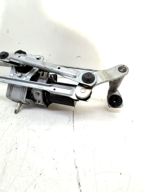 Motor limpia delantero VOLKSWAGEN SCIROCCO (137) 3