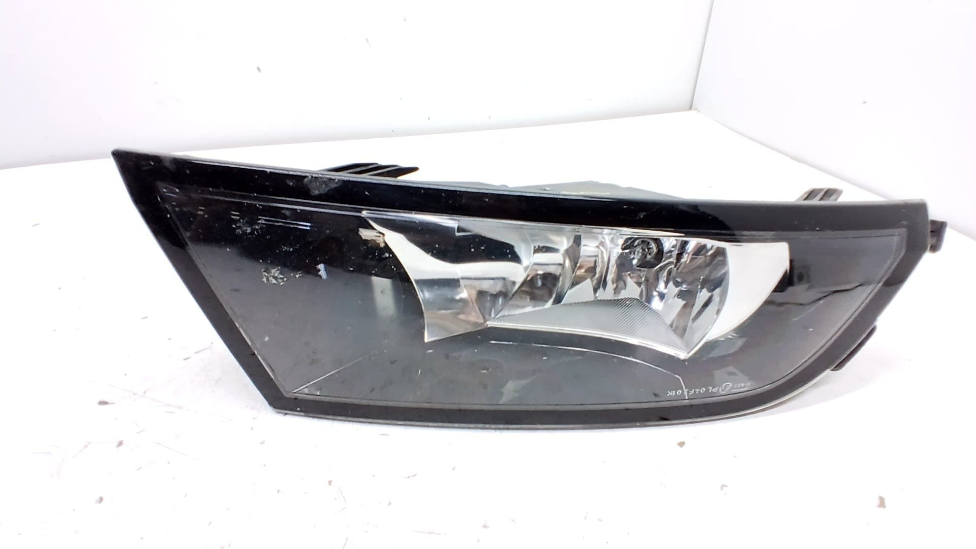 Faro antiniebla derecho SKODA FABIA (6Y2/6Y3)