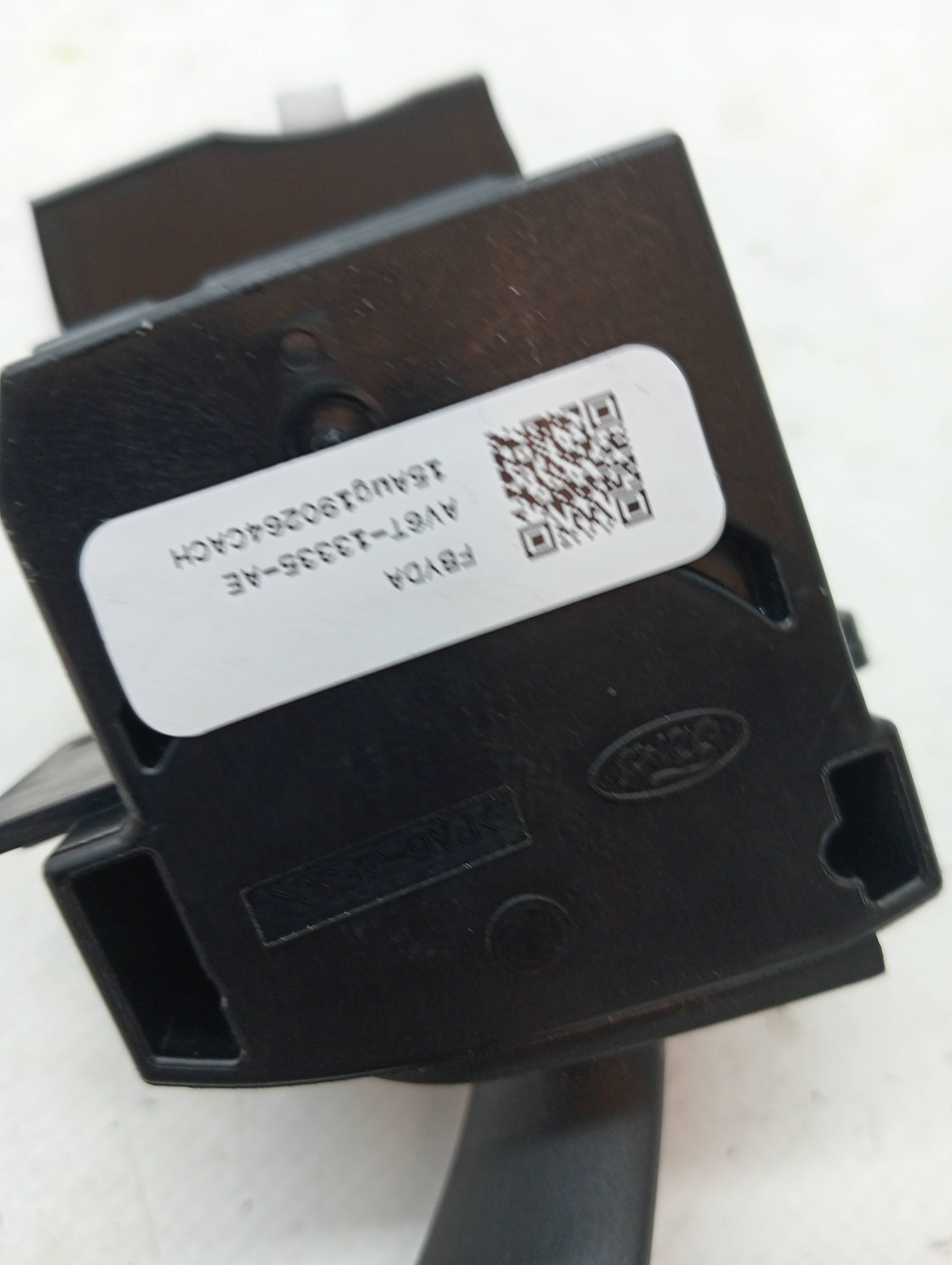 Mando intermitentes FORD FOCUS LIM. 3