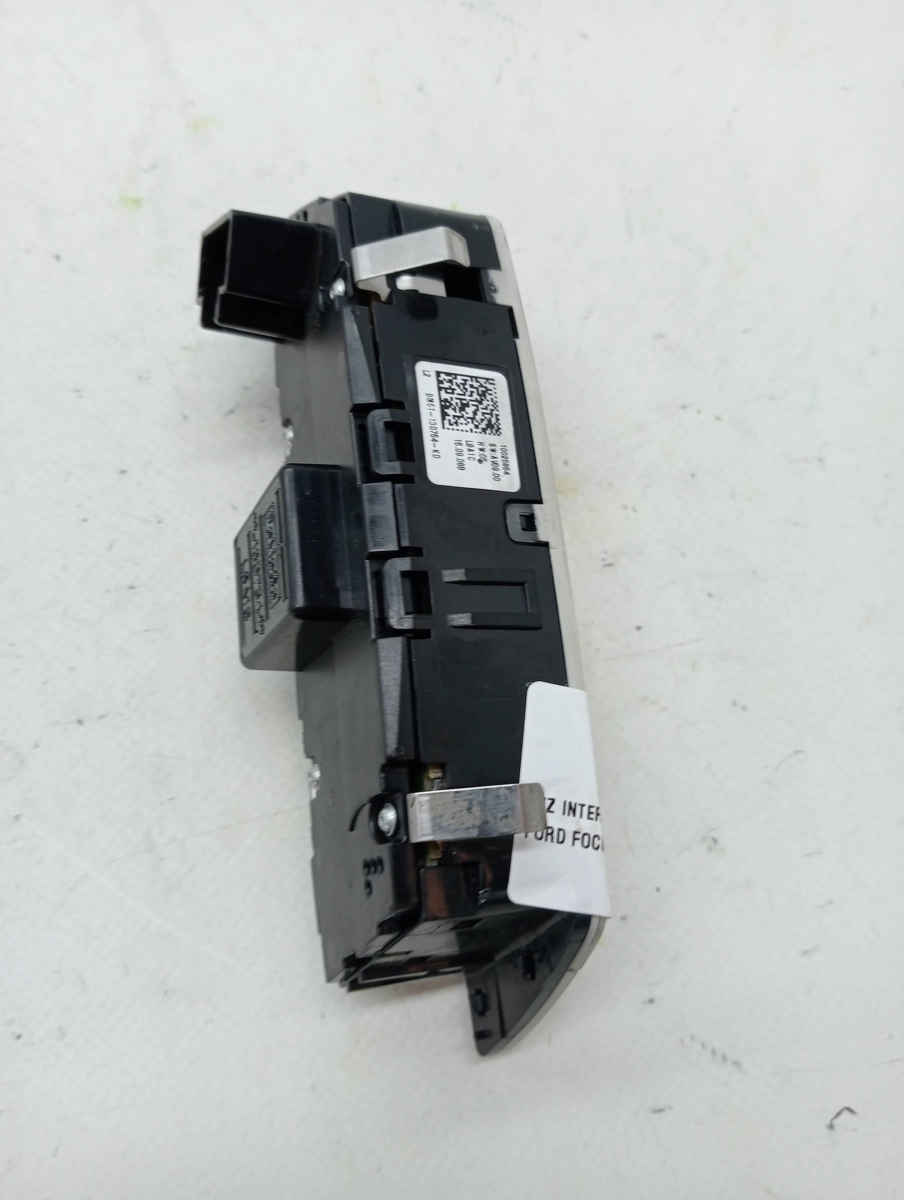 Luz interior FORD FOCUS LIM. 3